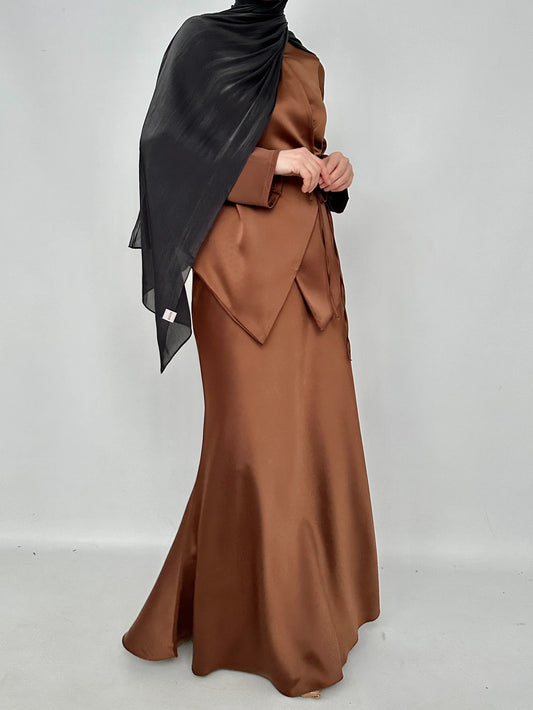 ENSEMBLE JUPE ET KIMONO EN SATIN