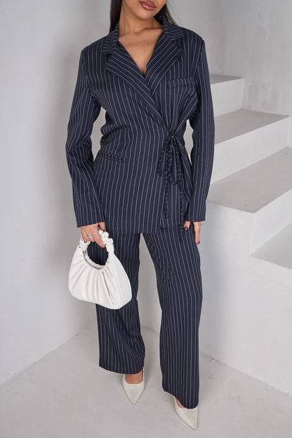 Ensemble 2 pièces blazer + pantalon à rayures bleu foncé